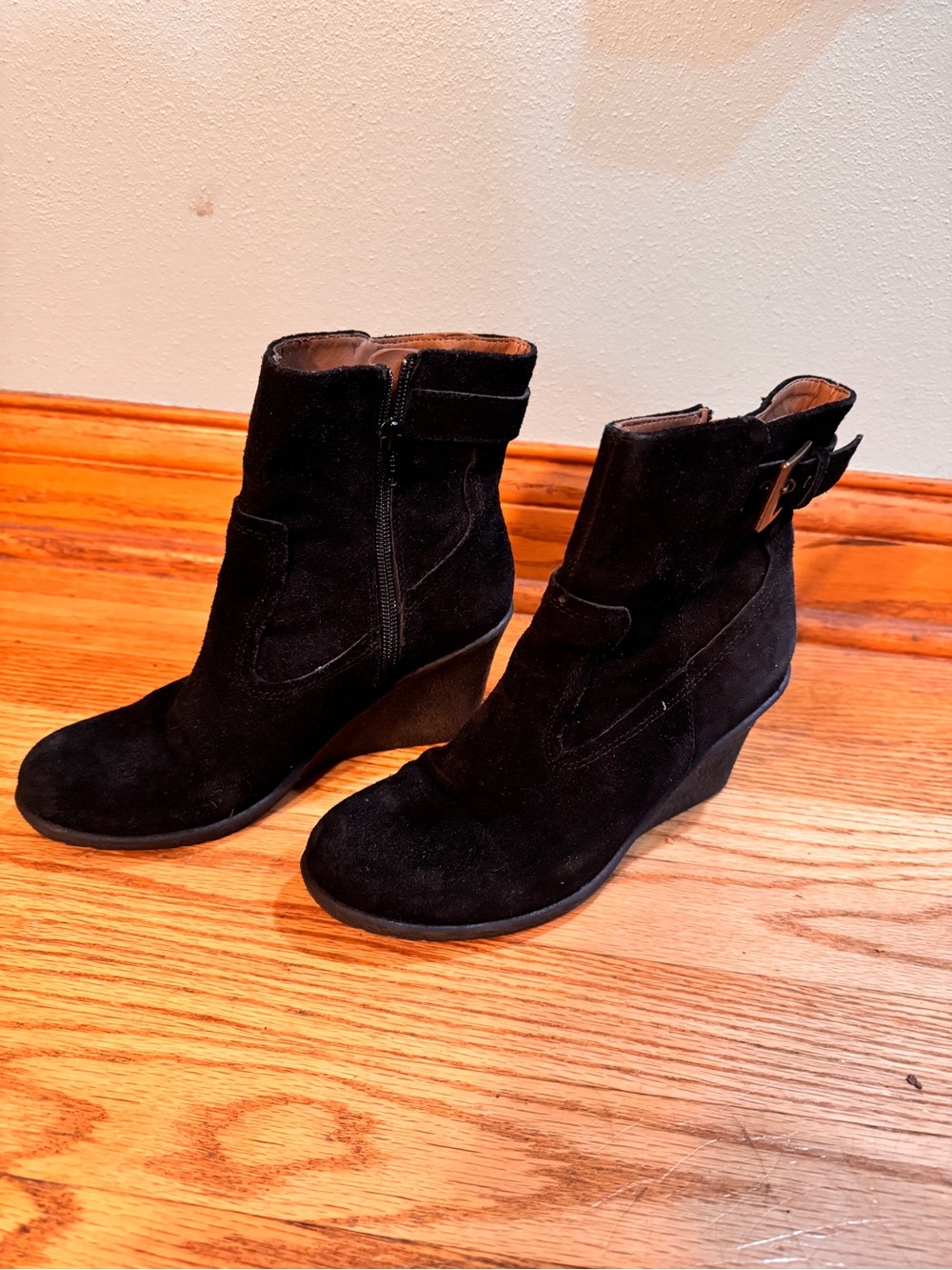 Easy Spirit Black Suede Wedge Ankle Booties